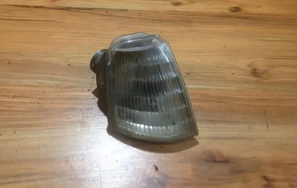 Renault 19 Front indicator light 015511508rc 01-551-1508r-c