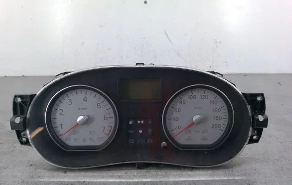 Dacia Sandero Speedometer (instrument cluster) 8200733621