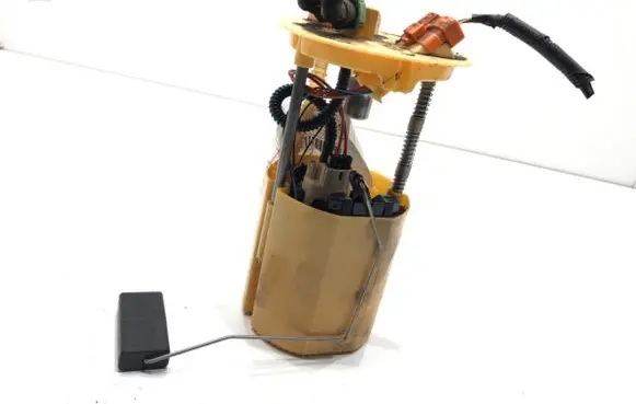 Suzuki Swift I In-tank fuel pump
