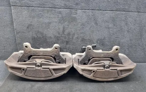 Audi A8 S8 D4 4H Front brake caliper 4H0615123A 4H0615123B 4H0615124B