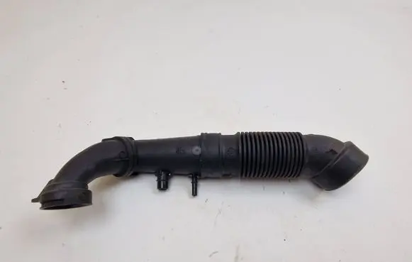 Citroen DS3 Turbo air intake inlet pipe/hose 9807939780 81067R 1080087S02