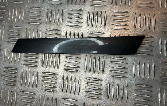 Peugeot 607 Dashboard glove box trim G31L GPB468