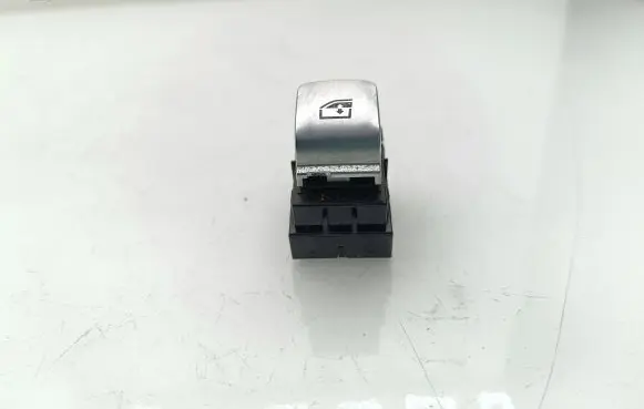 BMW 4 G22 G23 G24 G26 Electric window control switch 9299457 L29V45382