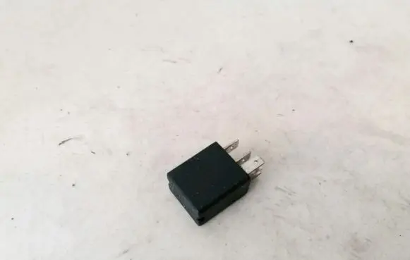 Renault Scenic II - Grand scenic II Other relay 7700414484