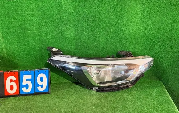 Hyundai i20 (GB IB) Headlight/headlamp 01047099900010-nr 92102C8000-nr659