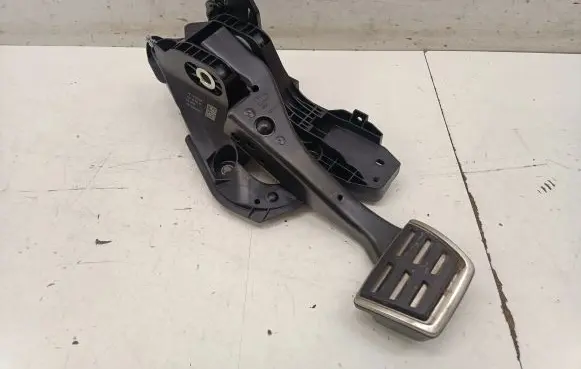 Brake pedal