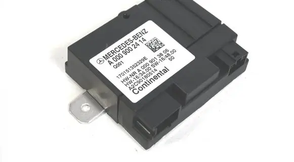 Volvo V60 Fuel injection pump control unit/module A0009002414