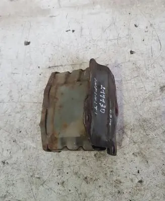 Infiniti Q45 III Front bumper shock/impact absorber 