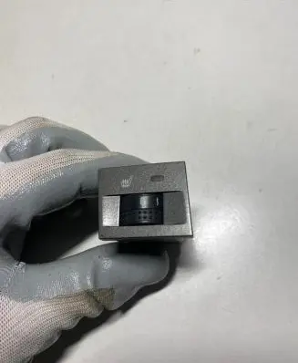 Opel Vectra C Seat heating switch 13138251 32429810