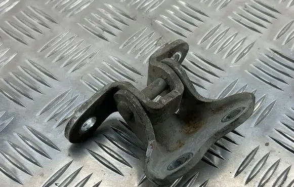 Toyota Corolla E140 E150 Front door lower hinge 