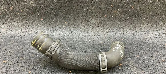 Audi A4 S4 B9 Engine coolant pipe/hose 04L122157BE