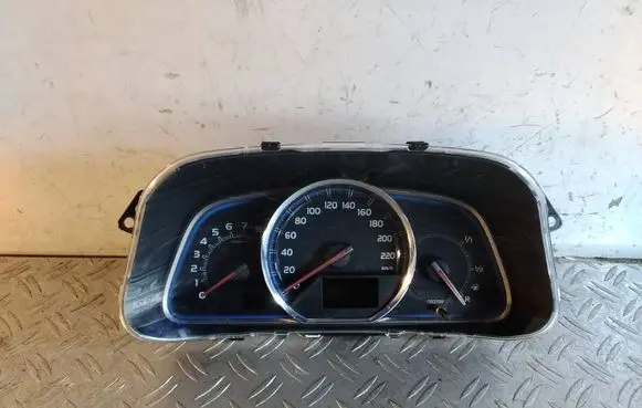 Toyota RAV 4 (XA40) Speedometer (instrument cluster) 8380042L01