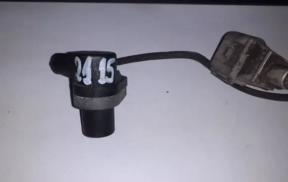 Audi A6 S6 C6 4F Crankshaft position sensor 0261210145