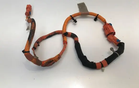 Positive wiring loom