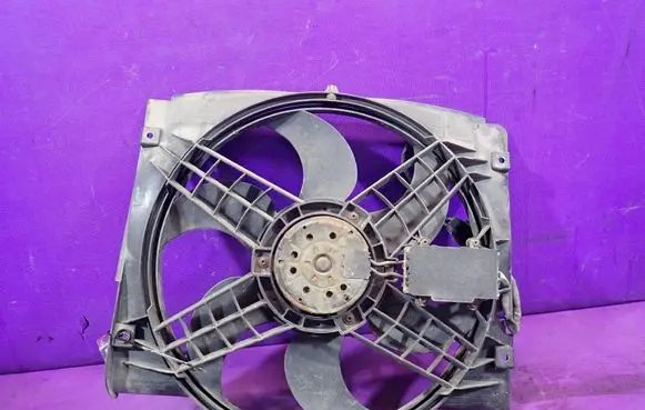 BMW X3 E83 Fan set 