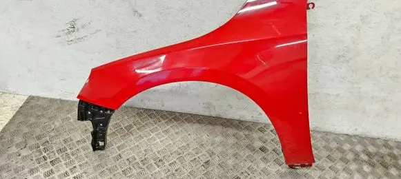 Volvo V40 Fender