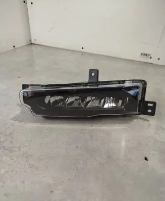 BMW X3 G01 Front fog light 9492771