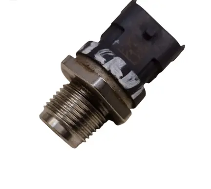 KIA Sportage Fuel pressure sensor 0281002863