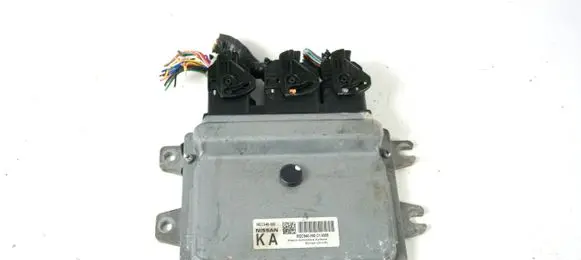 Nissan Juke I F15 Engine control unit/module ECU MEC940-160