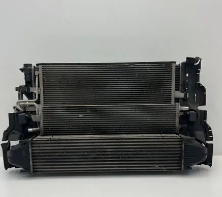Volvo V60 Radiator set P31368445 31368326