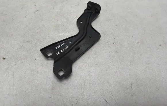 Porsche Macan (95B) Radiator support slam panel bracket 95B807333