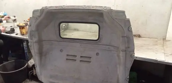 Citroen Nemo Partition between cabin