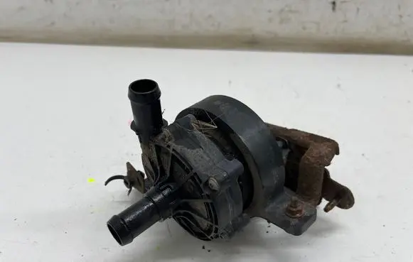 Opel Insignia B Electric auxiliary coolant/water pump 13517418