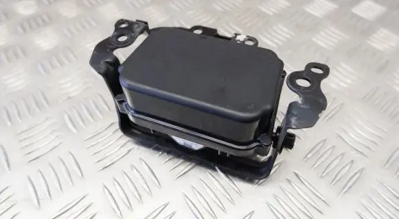 Toyota Prius (XW50) Distronic sensor radar 8821047090