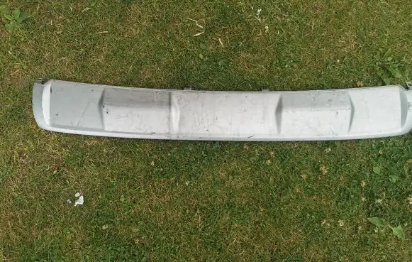 Audi Q2 - Front bumper lip 81A825911 8T4825911