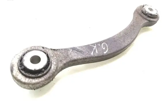 Rear control arm