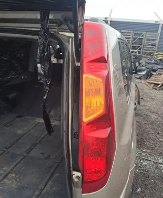 Nissan X-Trail T31 Rear/tail lights