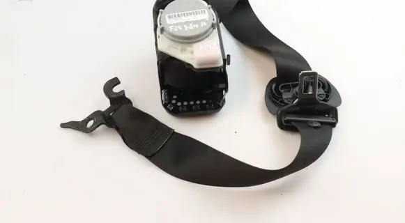 BMW X3 F25 Front seatbelt 7367250 13B1154P0253