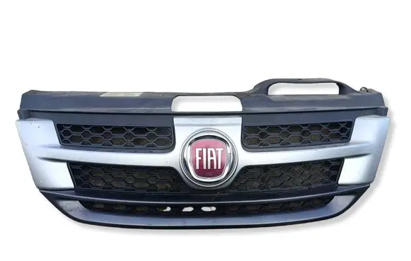 Fiat Freemont Front bumper upper radiator grill 55000802AA 42848 MD534