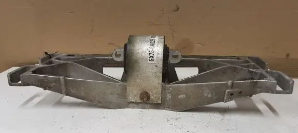 Jaguar XE Gearbox mounting bracket GX736A026MA GX735060AC
