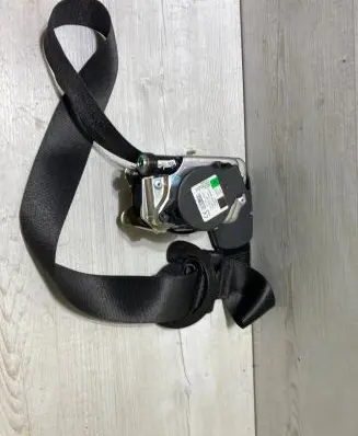BMW X2 F39 Front seatbelt