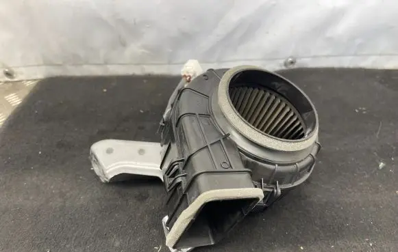 Toyota RAV 4 (XA50) Heater fan/blower G923033050