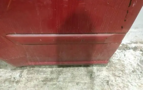 Nissan X-Trail T30 Rear door trim (molding) 