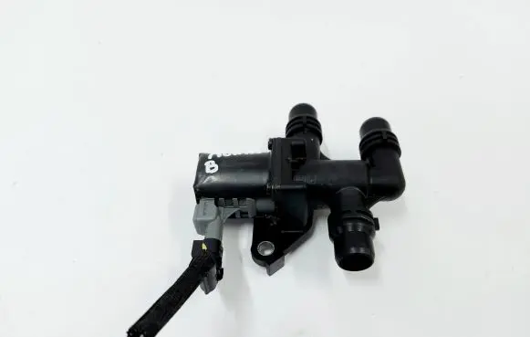 Opel Mokka B Turbo solenoid valve 982926828