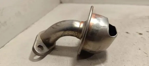 Jaguar XE Oil sump strainer pipe