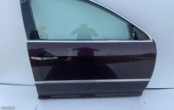 Volkswagen Phaeton Front door
