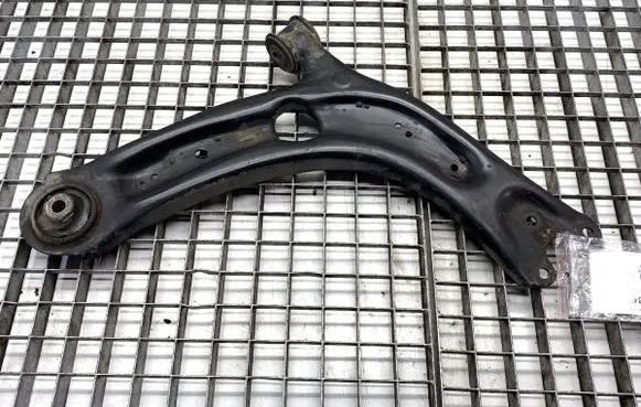 Volkswagen PASSAT B8 Front control arm 3Q0407154B