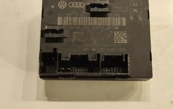 Audi A4 S4 B8 8K Door control unit/module 8T0959795N