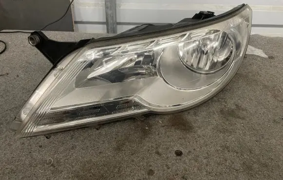 Volkswagen Tiguan Headlight/headlamp 5N1941031AB 1ED24703801 24703801000431