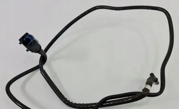 Volvo V60 Fuel line pipe 31329237