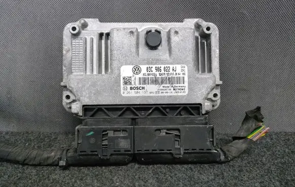 Volkswagen PASSAT B6 Engine control unit/module 03C906022AJ