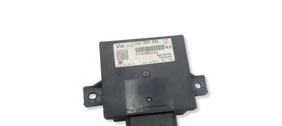 Volkswagen PASSAT B7 Power management control unit 3AA919041