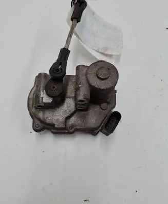 Volkswagen Touareg I Intake manifold valve actuator/motor 059129085E