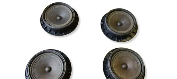 Hyundai i30 Front door speaker 