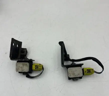 Mercedes-Benz S W221 Airbag deployment crash/impact sensor 0038202926