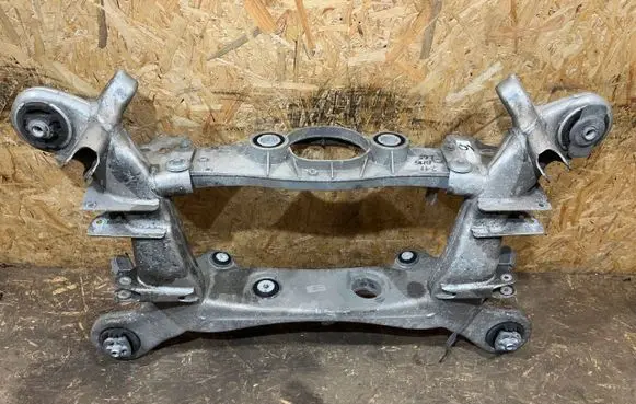 Mercedes-Benz S W222 Rear axle beam 